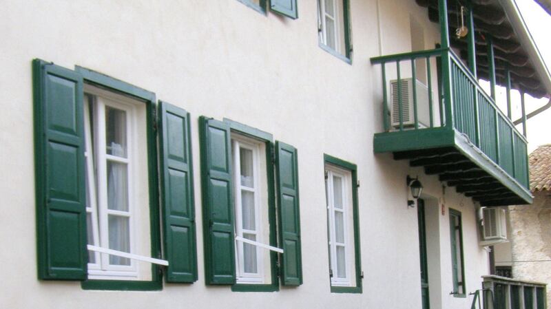 This pretty village house sits in the dramatic setting of the Soca Valley in Slovenia