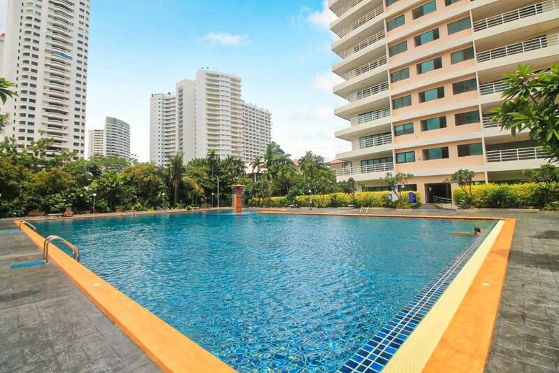 Thailand: Jomtien: The unit has a balcony with views to the sea