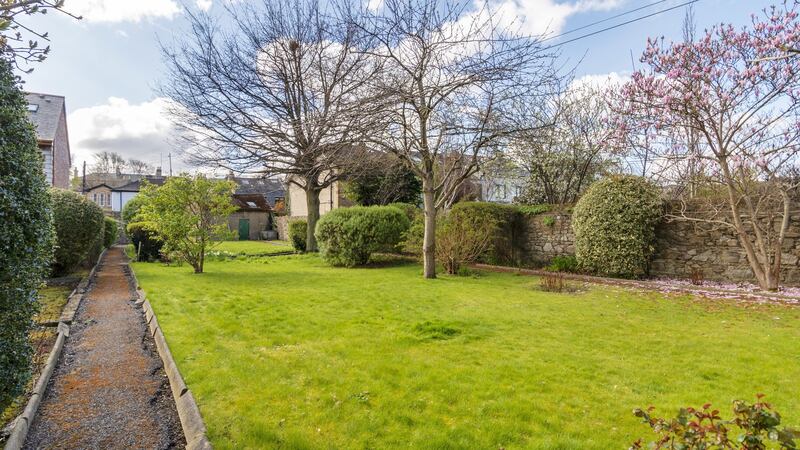 Back garden is 60m long