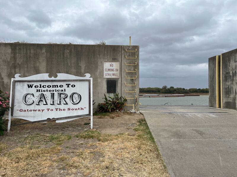 A welcome sign at the levee in Cairo, at the confluence of the Mississippi and Ohio rivers. Photograph: Brady Dennis/The Washington Post via Getty Images