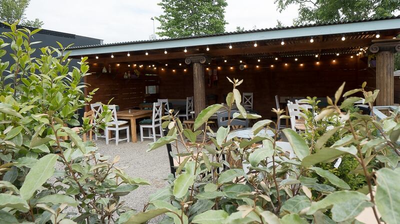 Eat outdoors, under cover, or in the grounds, at Ballyseedy Home and Garden in Tralee.