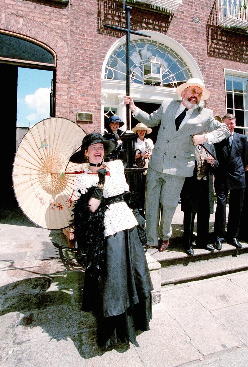 Senator David Norris gives a recitation from ‘Ulysses’ on the steps of the James Joyce Centre in North Great Georges Street on Bloomsday, June 1998. Photograph: David Sleator