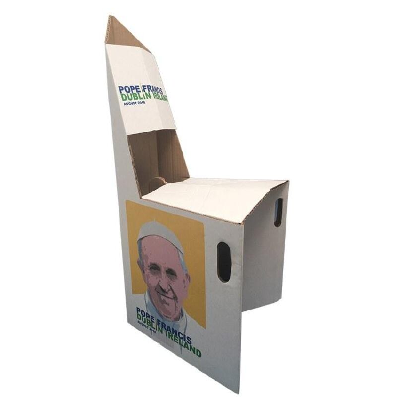 A highlight of 2018: the collapsible papal chair