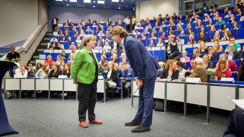 Adrienne Cullen before her lecture in April at Universitair Medisch Centrum Utrecht talking to a press manager. Photograph: Maarten Hartman