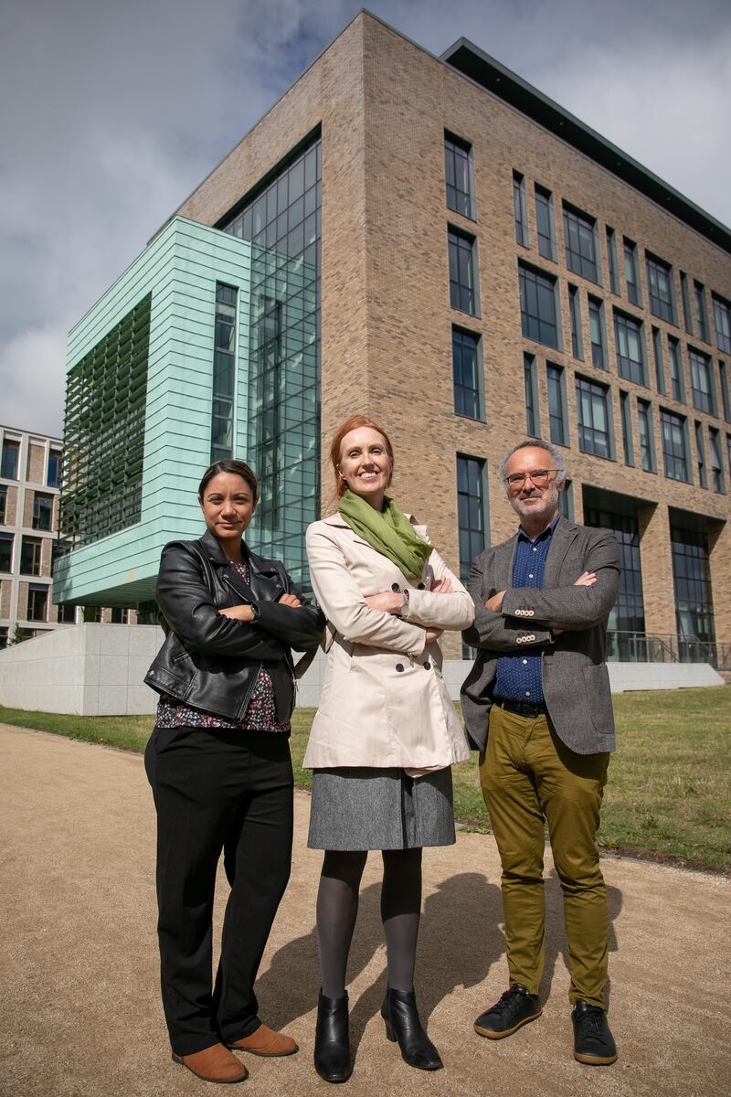 Pic caption: Lorraine Foley, researcher and lecturer in horticulture at the Technological University Dublin and principal investigator of the “Leaf No Waste” project, with Lael Walsh, research officer at Teagasc and Jesus Frias Celayeta, academic lead of the environmental, sustainability, and health institute at TU Dublin.