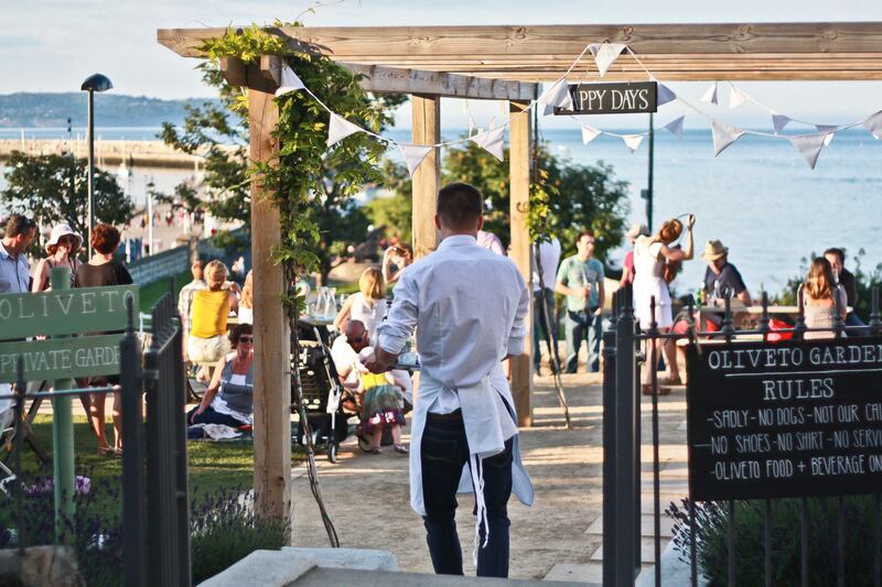 Oliveto’s outdoor dining area