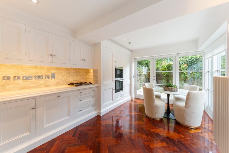 Coach house kitchen/diningroom