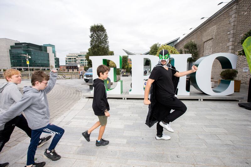 Peatonito stops traffic: According to Dr Lake Sigaras, professor of planning and community development at the Pontificia Universidad Catolica de Chile, the best way to make streets safer is to have more people on those streets. Photograph: Glasseye