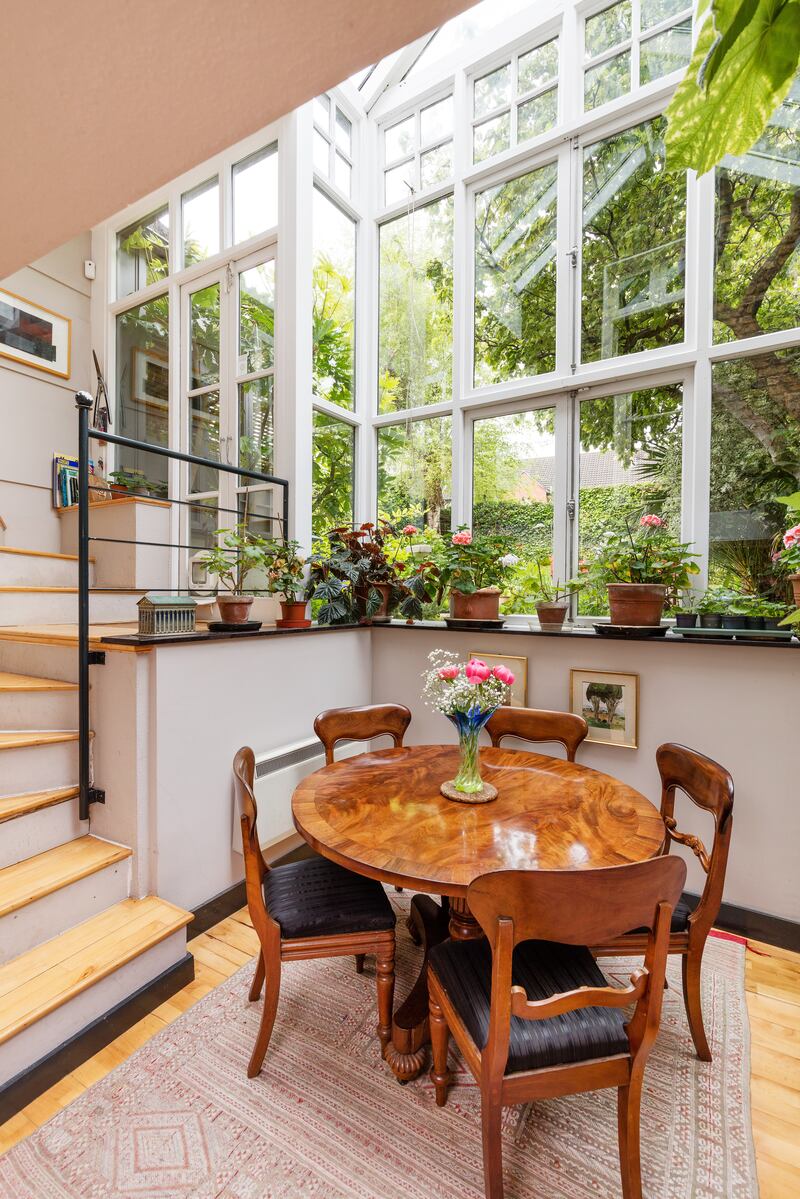 Dining area in the conservatory
