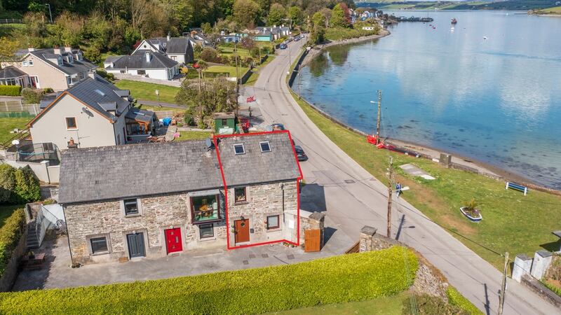 Country: 1 Seaview Court, Courtmacsherry, Co Cork