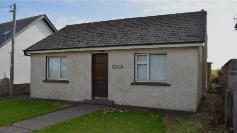 €145,000 for this two-bedroom bungalow near Crosshaven