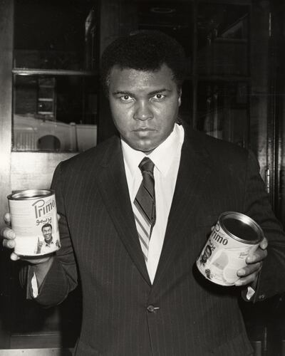 Muhammad Ali during a 'Primo' Powdered Milk Promotion at Elaine's Restaurant in New York in 1987. Photo: Getty Images