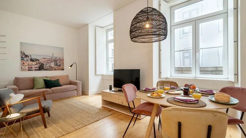 There is rental potential with this  apartment in Baixa,   Lisbon