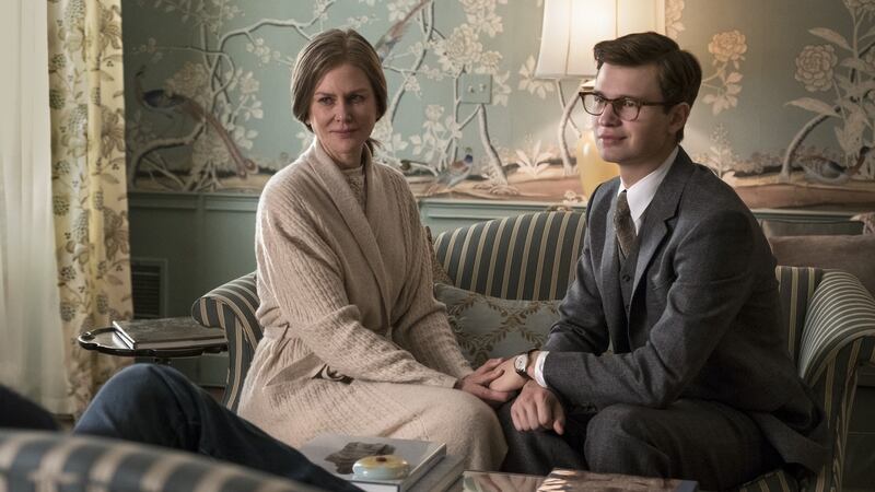 Nicole Kidman and Ansel Elgort in The Goldfinch