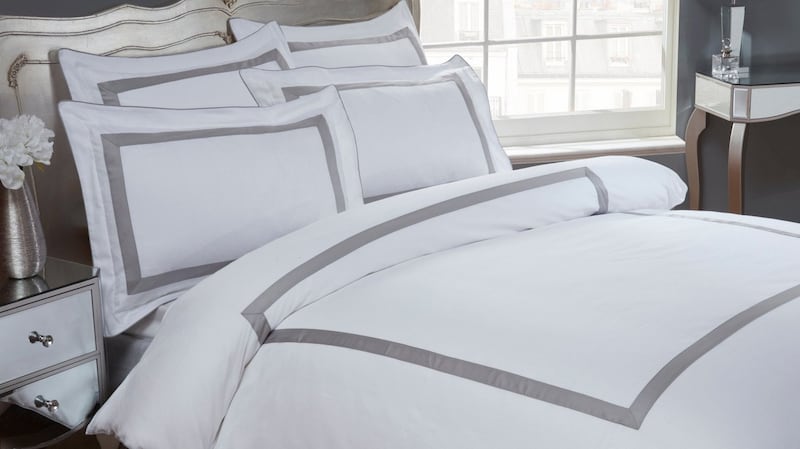 The Slumber Suite king size Dorchester Oceania duvet cover set, including matching pillow slips,  is just €60.