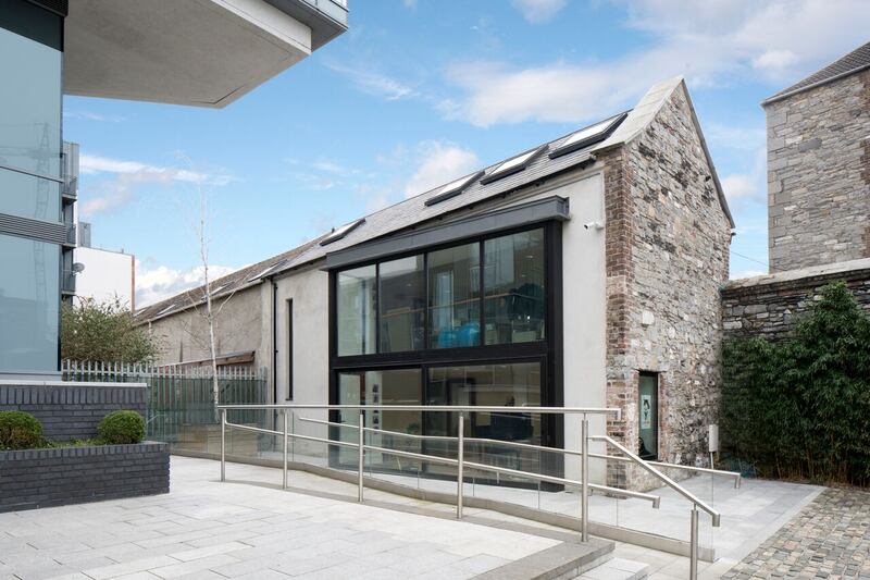 Fumbally Estate mews