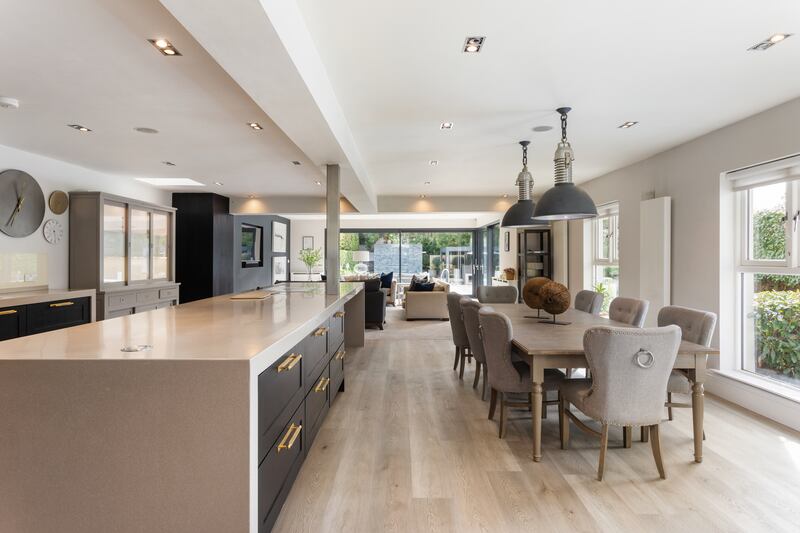 Kitchen/diningroom. Photograph: Alex Urdaneta