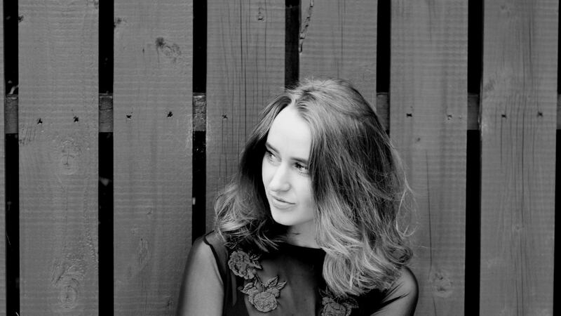 Susannah Dickey: Tennis Lessons spans  25 years of a life,  navigating disastrous dates, dead pets, crashed cars, best friends and lost love