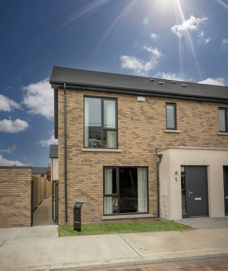 Exterior of the Conna