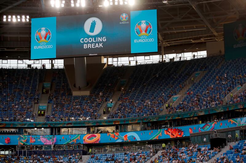 A paper co-authored by Fifpro’s chief medical officer, Vincent Gouttebarge, questions whether a single cooling break per half is sufficient. Photograph: Maxim Shemetov/Getty Images