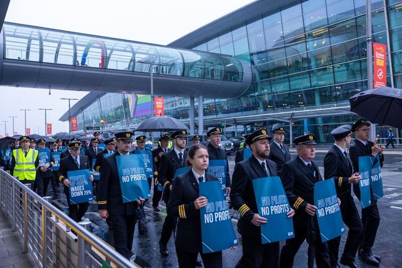 Ialpa Aer Lingus pilots strike at Dublin Airport on June 29th. Photograph: Fintan Clarke
