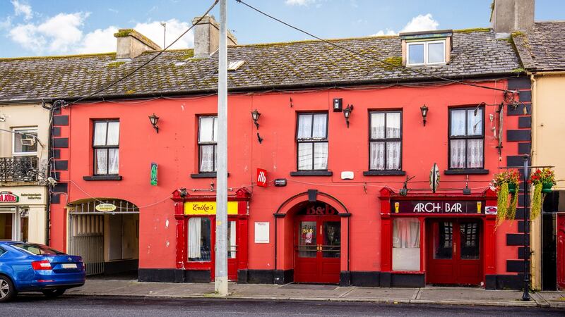 Country: Clonwyn House, St Brendan’s Street, Portumna, Co Galway