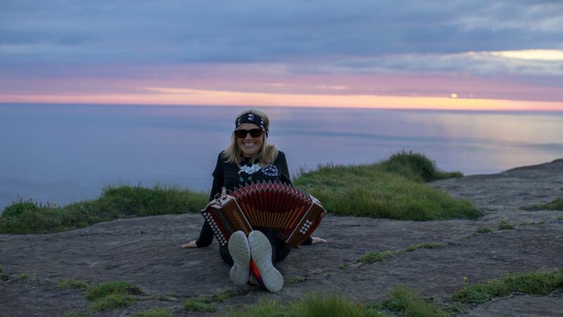 Sharon Shannon at the Cliffs of Moher