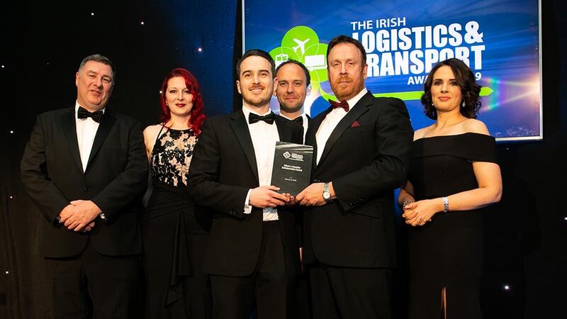 Declan Allen, Judging Co-ordinator presents the Client & Supplier Collaboration Award to the Nissan & NVD teams.