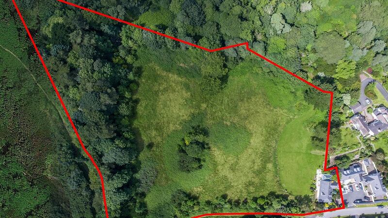 Greenogue, 18 Woodside Village, Windgate Road, Howth. Property outlined in red