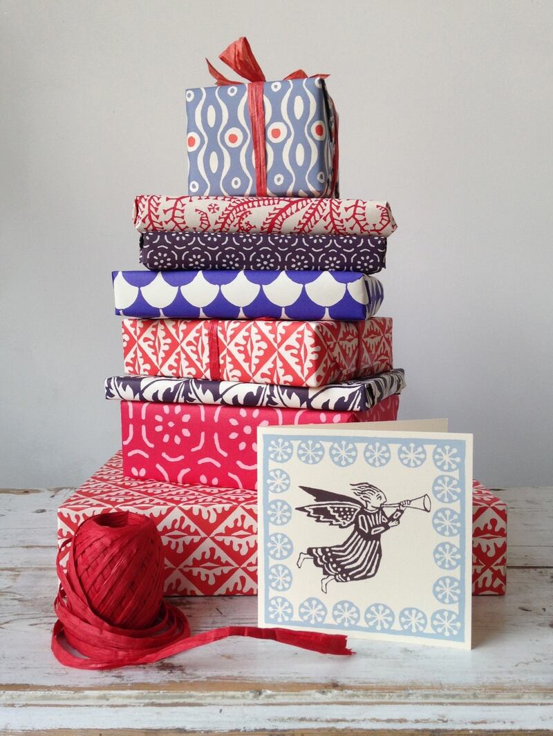 HD BIC giftwrapping Cambridge Imprint