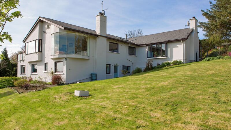 A wilderness  within a reasonable commute, Caie Le Mar is just 40 minutes from  Dublin city centre