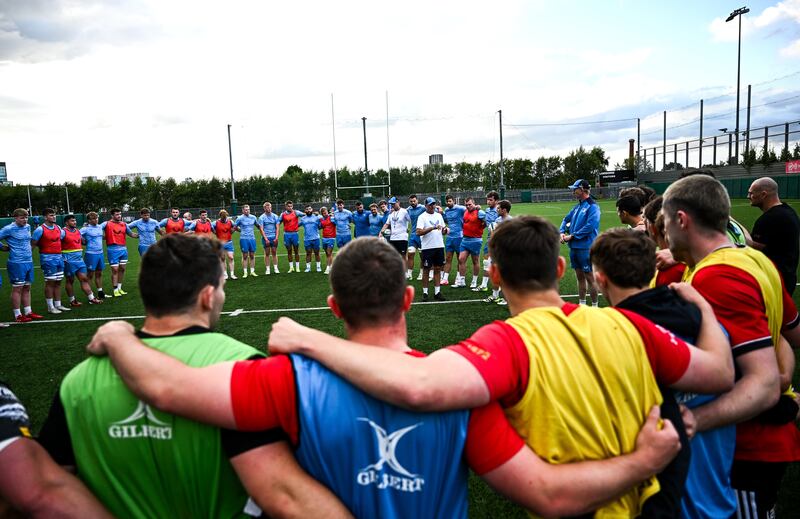 Jacques Nienaber speaks to Lansdowne and Leinster players during an open training session in Dublin last year. Photograph: Harry Murphy/Sportsfile