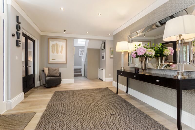 Reception hall. Photograph: Alex Urdaneta