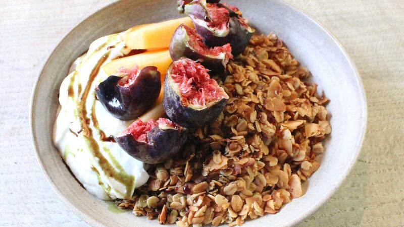 Anzac Biscuit Granola