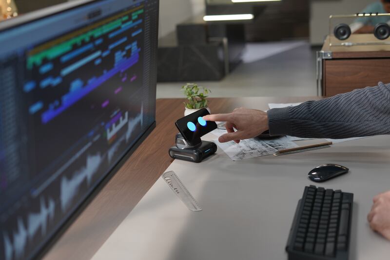 Looi can pretty much answer any question you throw at it – in a cute cartoon voice