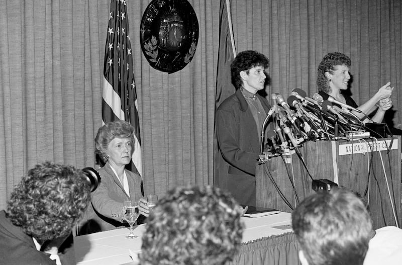 Deaf President Now!: Jane Bassett Spilman (left) and Dr Elisabeth Zinser (centre)