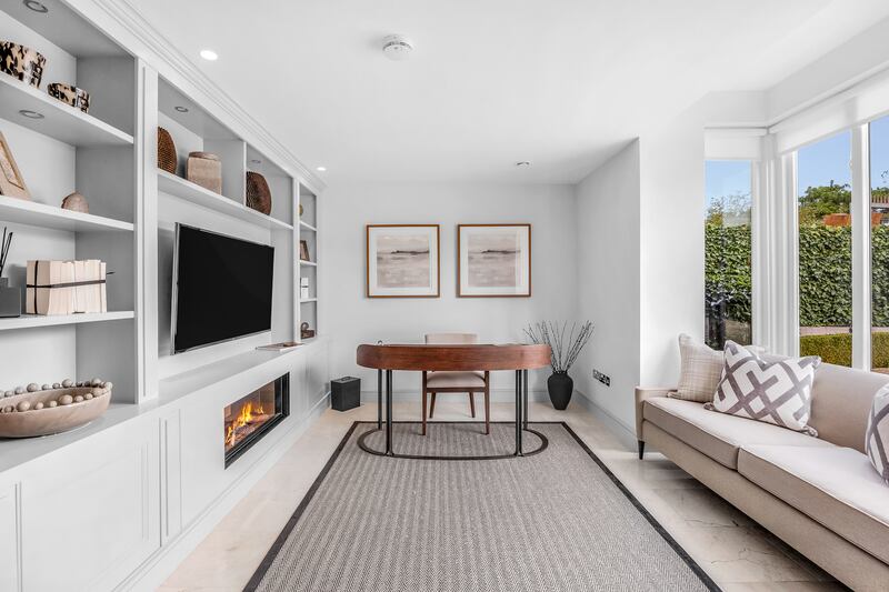 Second sittingroom or study