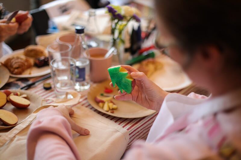Pic: Guests stencilled their own tote bag which they got to bring home