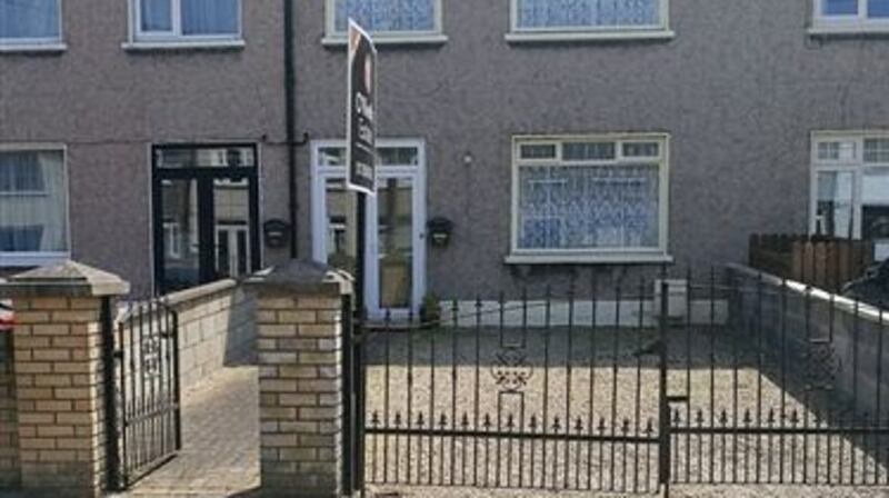 14 Beach Drive, Sandymount, Dublin 4.