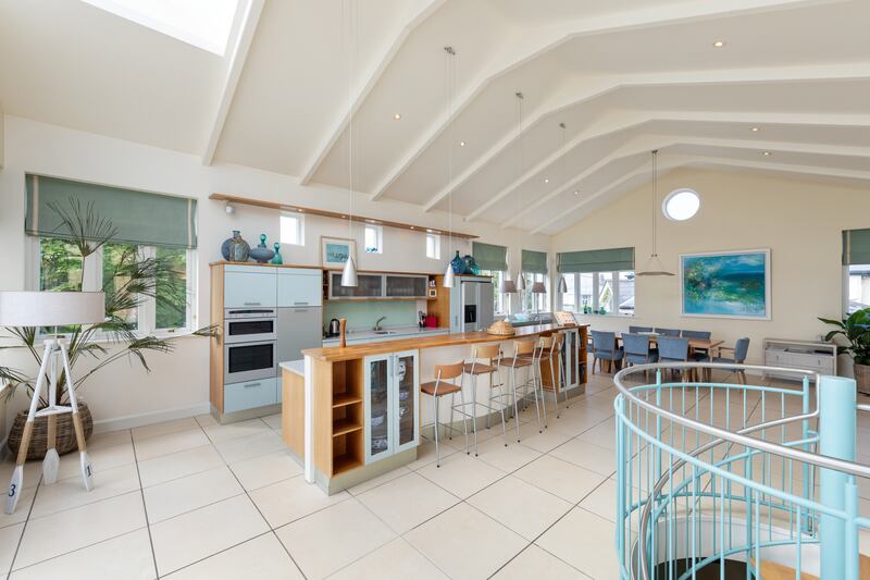 Kitchen/living/diningroom