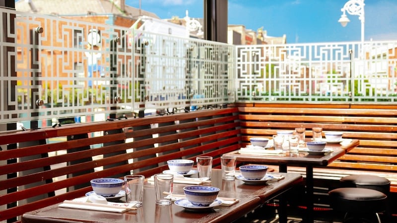 The all-weather terrace at Hang Dai