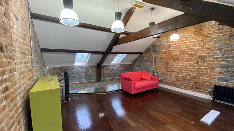 The third  floor is a mezzanine