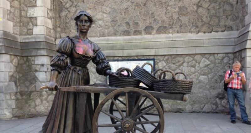 The Molly Malone statue this morning. Photograph: Erin McGuire