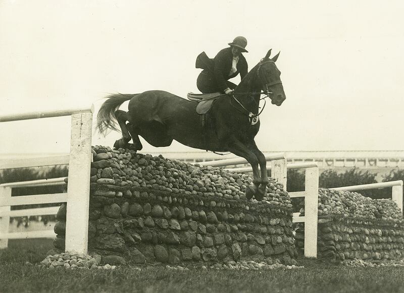 Judge William Evelyn Wylie introduced showjumping scoring rules in 1921