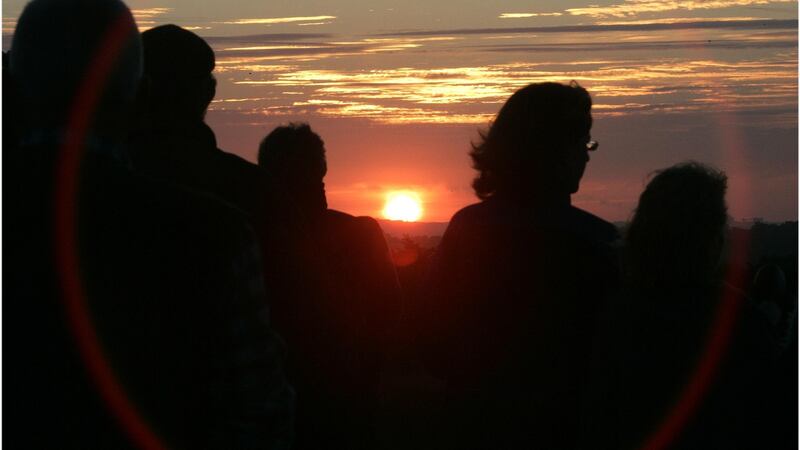 Grianstad an tsamhraidh ar Chnoc na Teamhrach. grianghraf: dara mac dónaill/the irish times