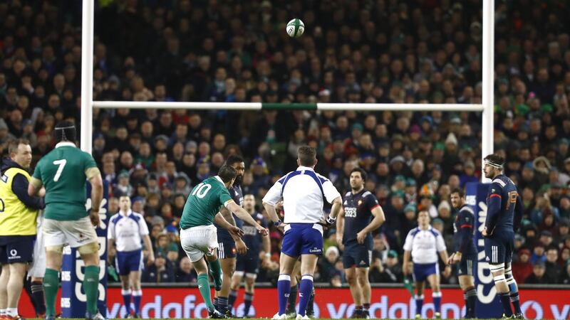 Johnny Sexton kicks a penalty.