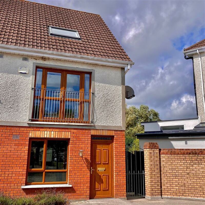 14 Reade Terrace, Robert’s Hill, Circular Road: two-bedroom end-of-terrace with attic conversion.