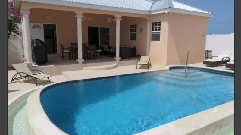 House in Christchurch, Barbados comes with a swimming pool and is close to the sea