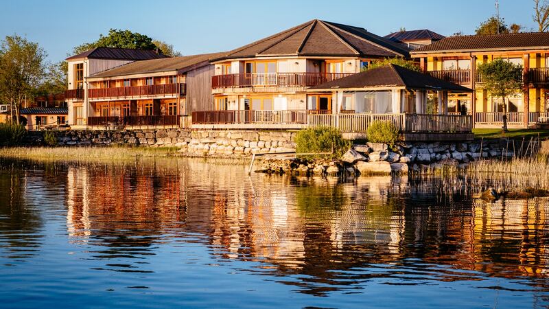Wineport Lodge, Athlone, has a special girlie package on offer.