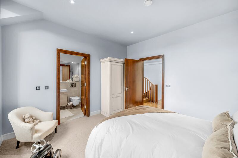 Bedroom with ensuite